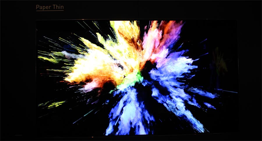 Grundig wallpaper OLED Grundig wallpaper OLED