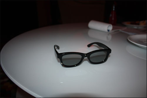 LGs 2011 polarized 3D glasses