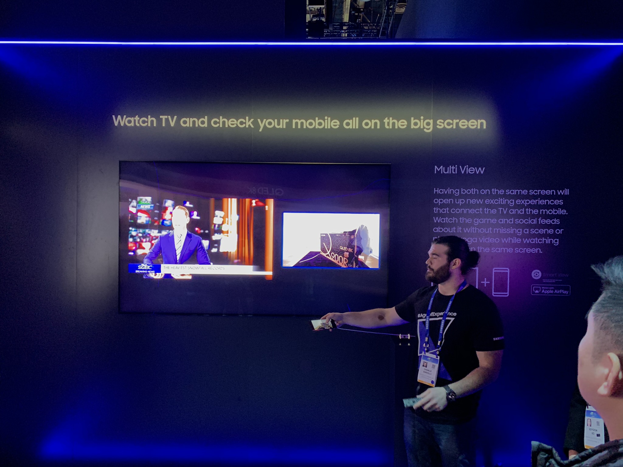 Smartphone mirroring mode
