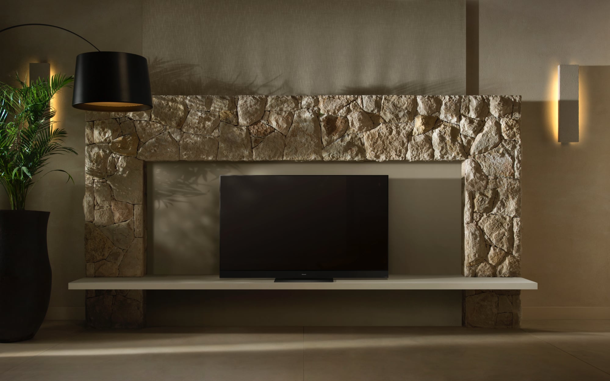 Panasonic GZ2000 review