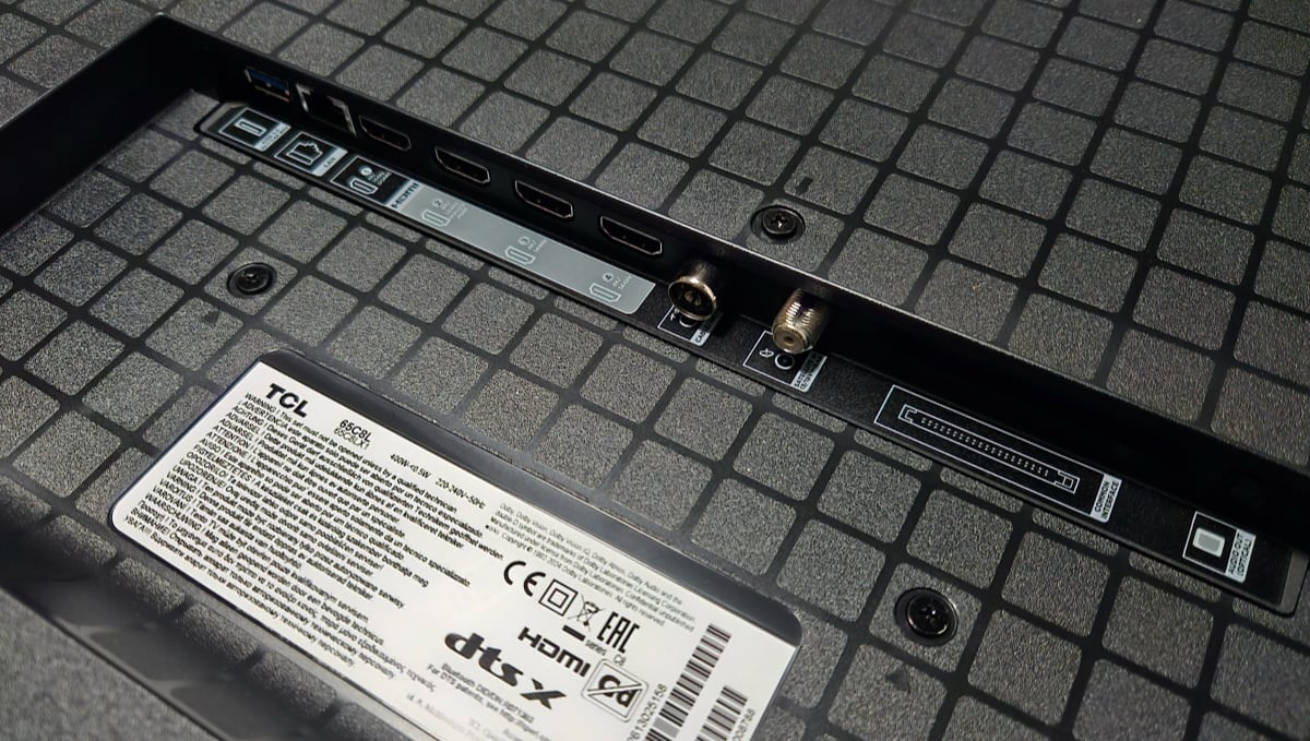 TCL C8L QM8L review TCL C8L QM8L review