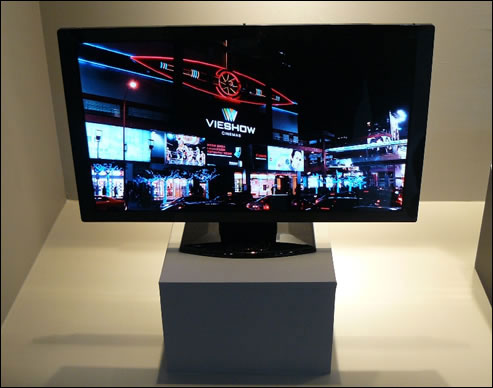 AUO 14-inch OLED-TV