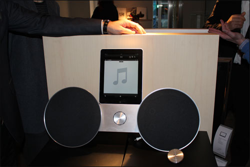 B&O BeoSound 8