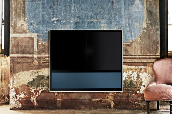 Click to enlarge Bang & Olufsen BeoVision 11