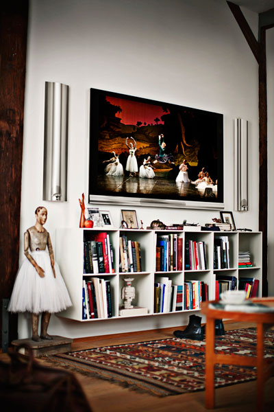 Click to enlarge B&O BeoVision 12-65