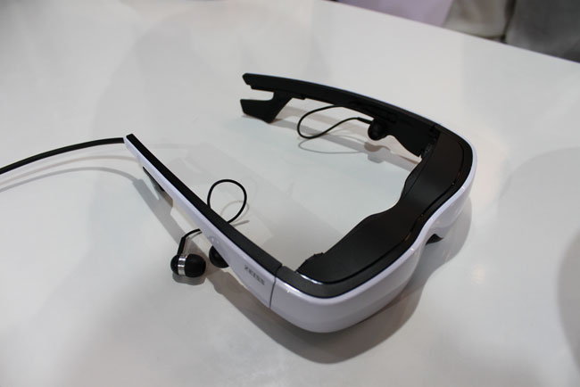 Click to enlarge Carl Zeiss OLED Cinemizer