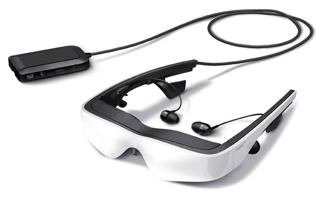 Click to enlarge Carl Zeiss wants to create a Virtual Reality world with their OLED-based Cinemizer