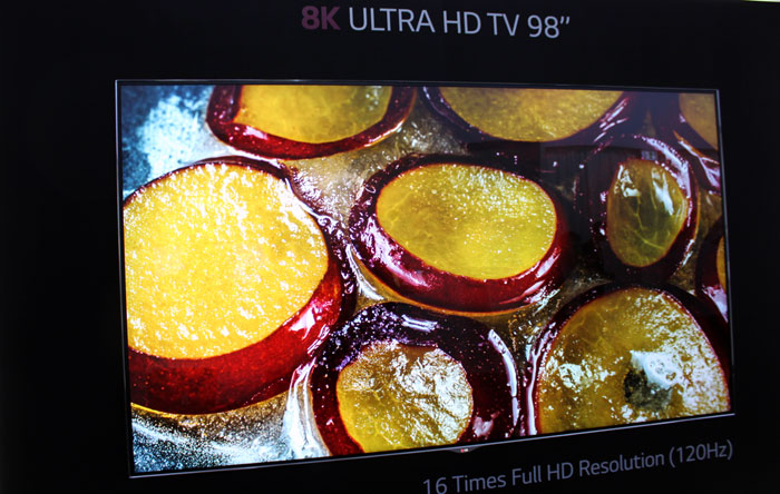 LG 8K TV