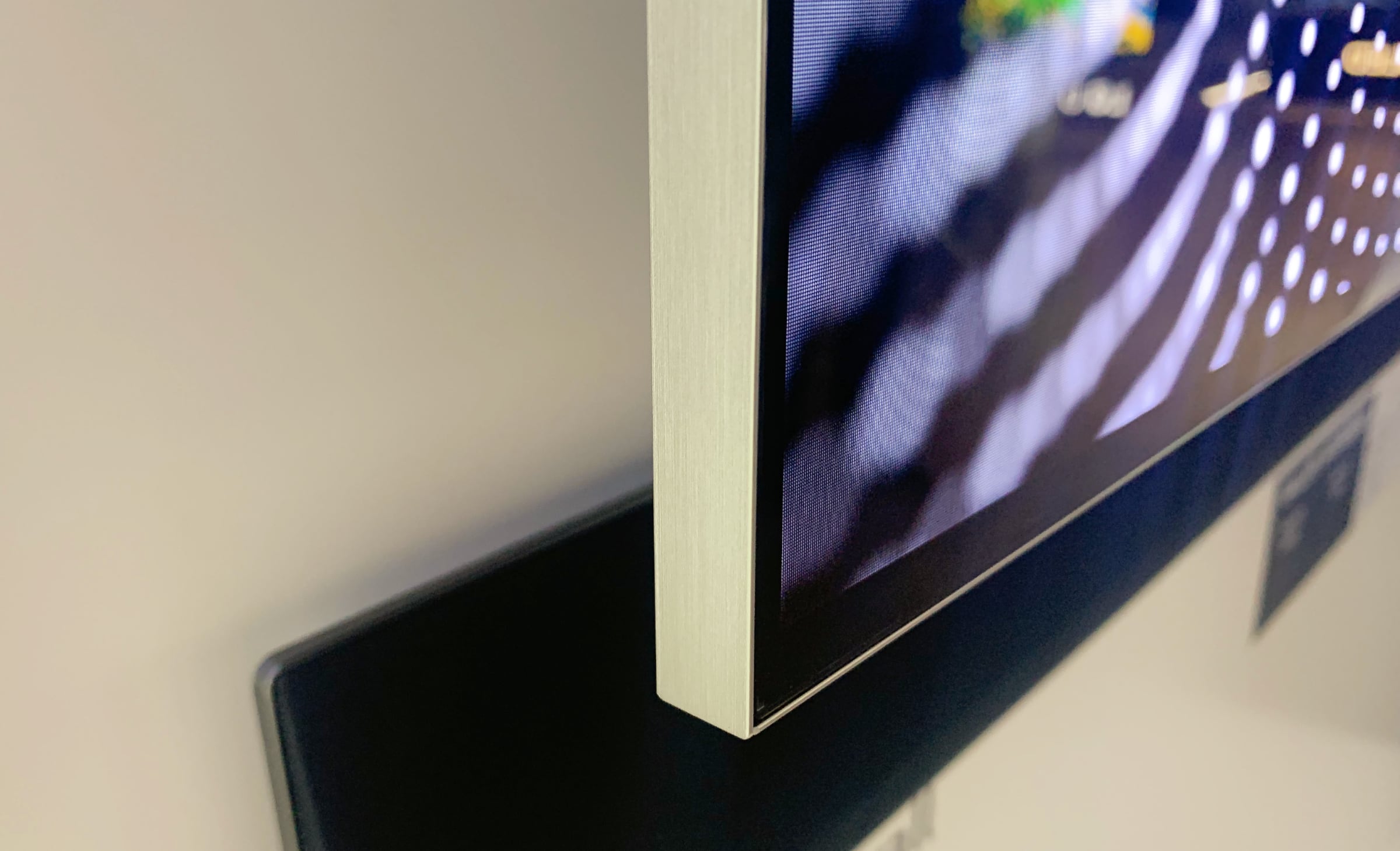 Hands-on with LG's 2022 OLED TVs (A2, C2, G2, Z2, Art90) - FlatpanelsHD