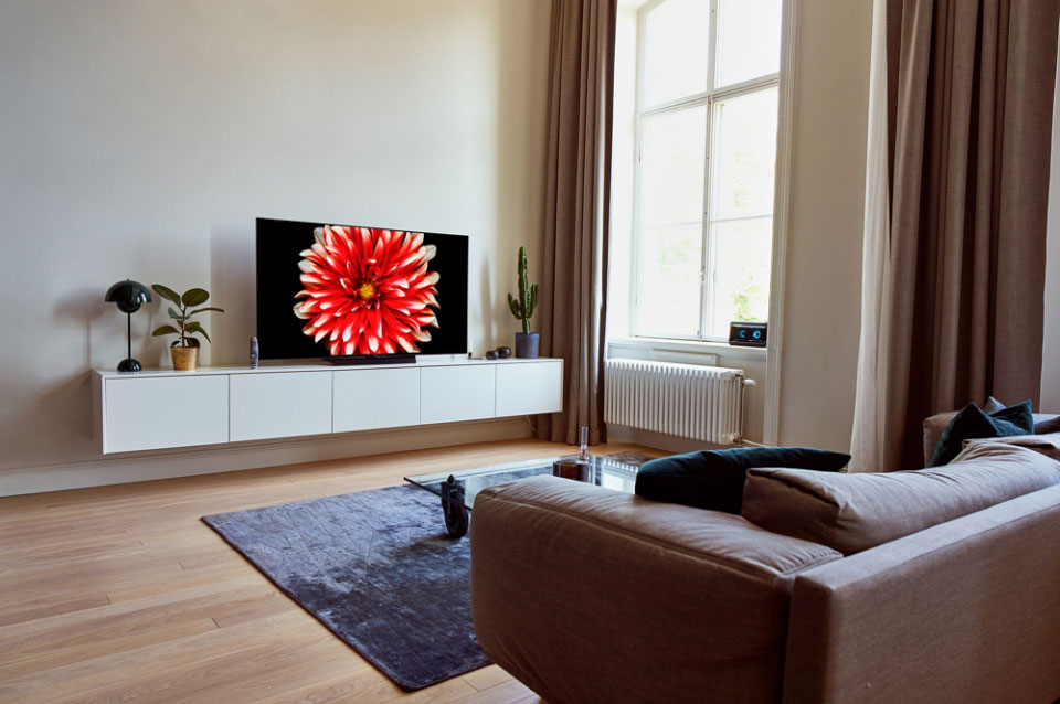 Lg oled hotsell b8 hdmi 2.1