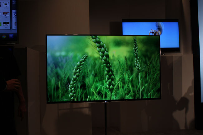 Click to enlarge LG 55-inch OLED-TV