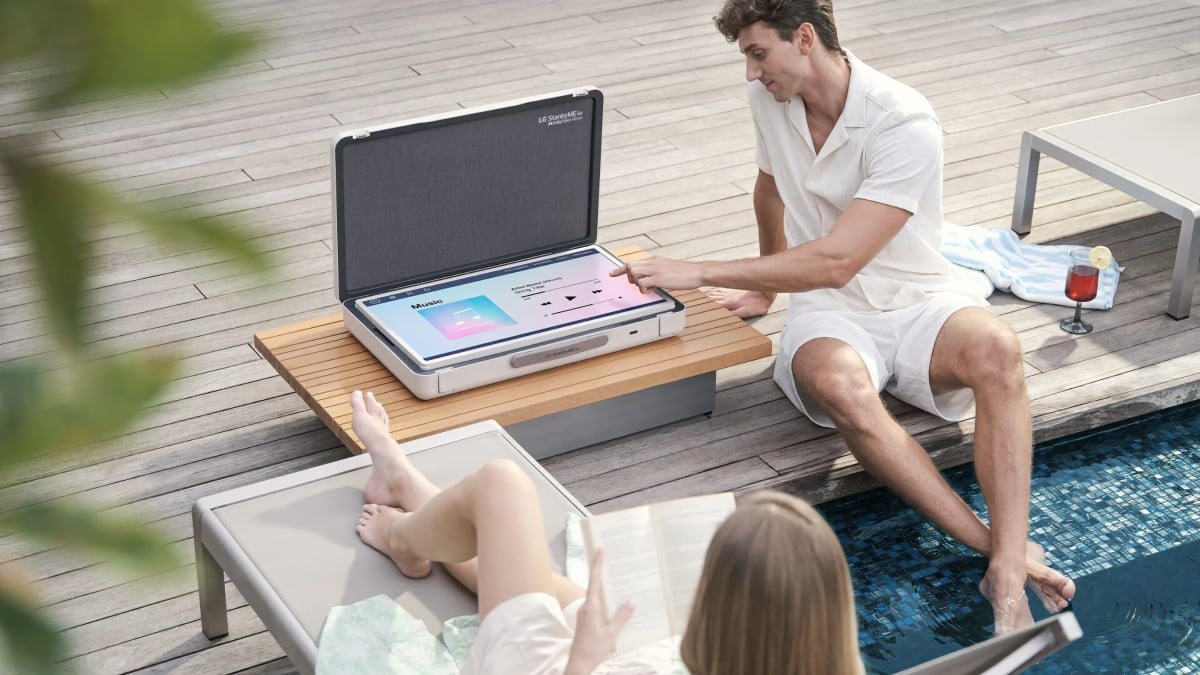 LG StanbyMe Go LG StanbyMe Go