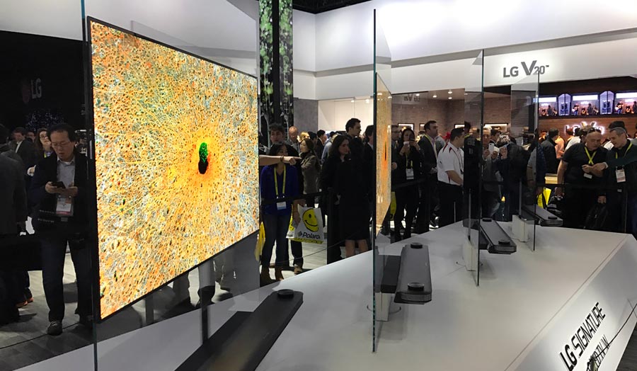 LG W7 wallpaper OLED – CES 2017 LG W7 wallpaper OLED