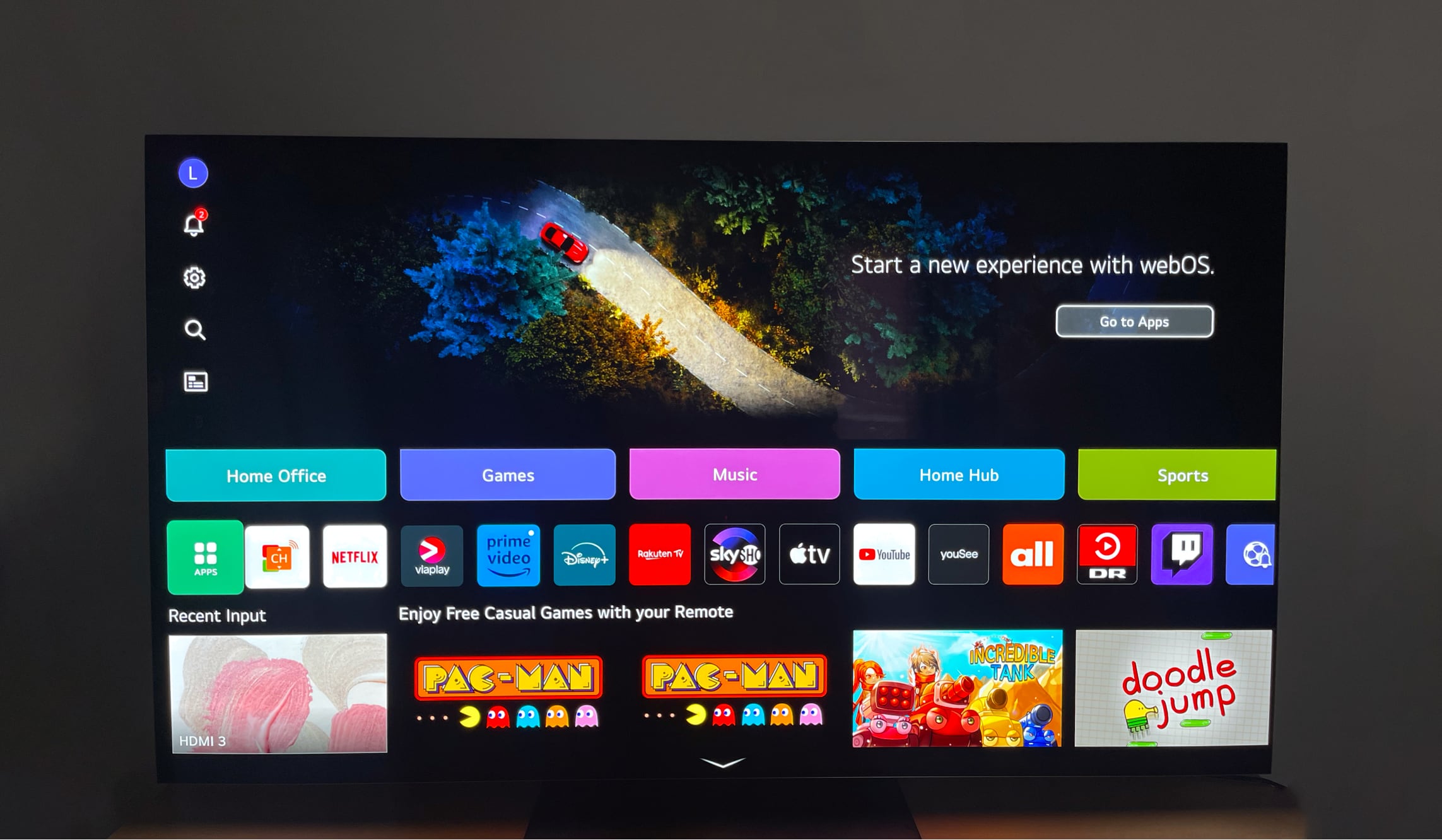 LG webOS startup