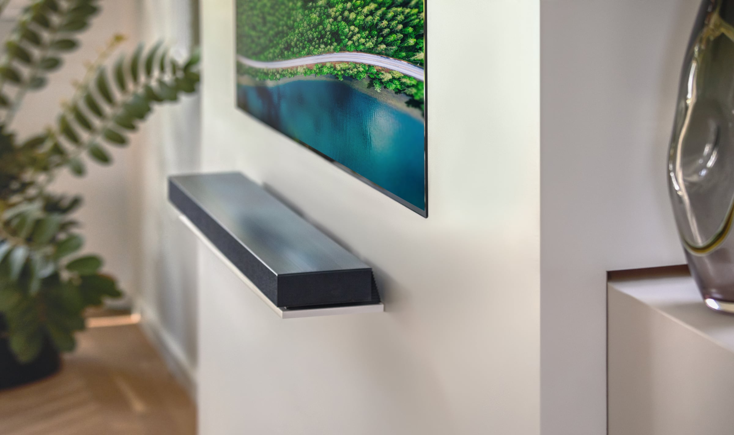 LG 'Gallery' & 'Wallpaper' 2020 OLED TVs now available - FlatpanelsHD