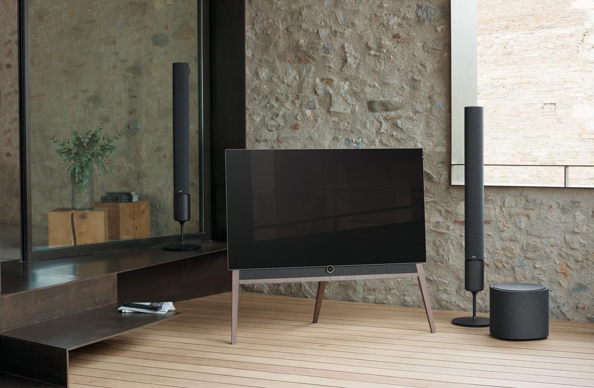 Loewe bild 5 OLED has Dolby Vision retro design FlatpanelsHD