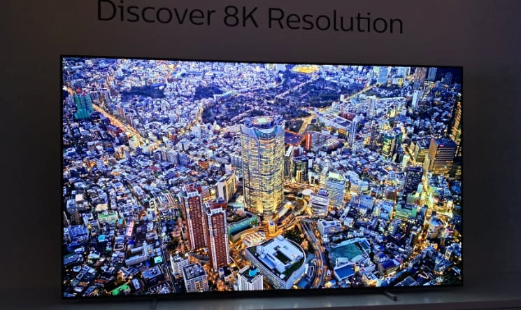 Philips 8K OLED