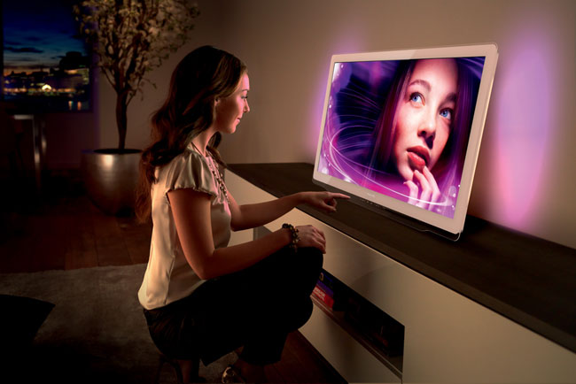 Click to enlarge Philips DesignLine Edge 7906