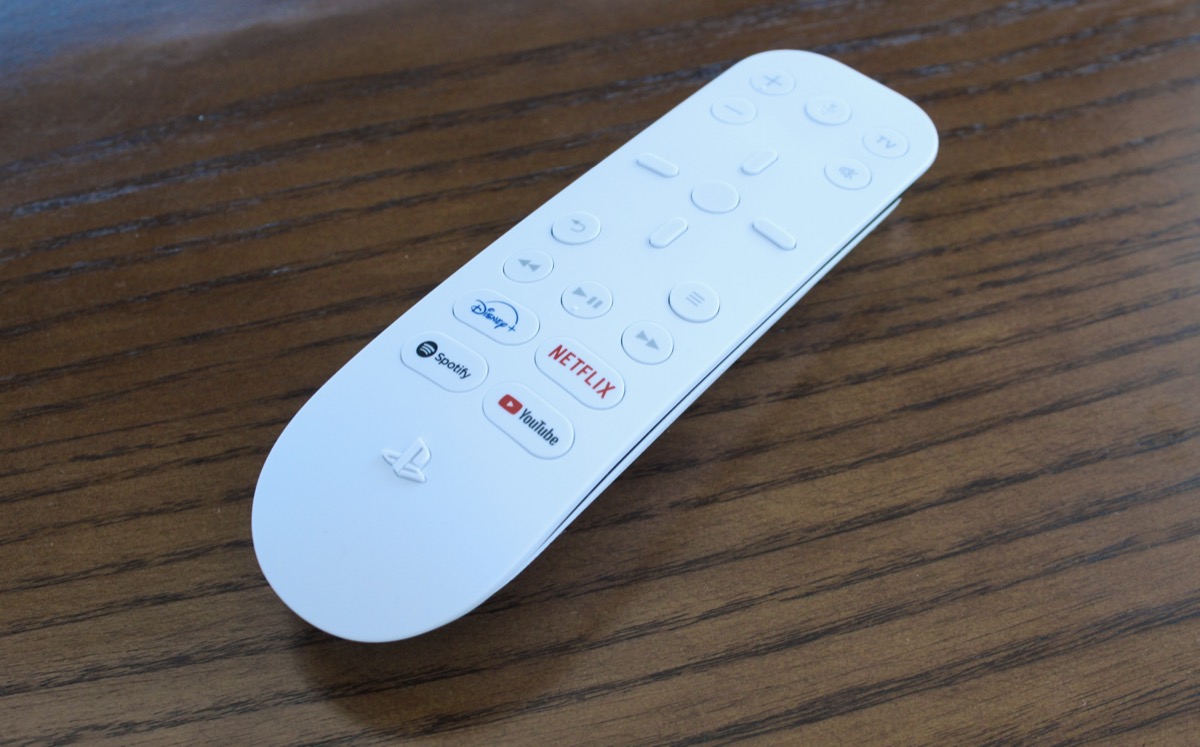 PS5 media remote