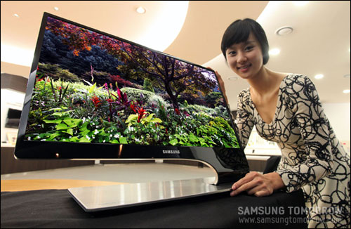 Click to enlarge Samsung’s new 9 series with asymmetric design