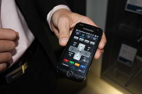 Samsung remote with Samsung phone