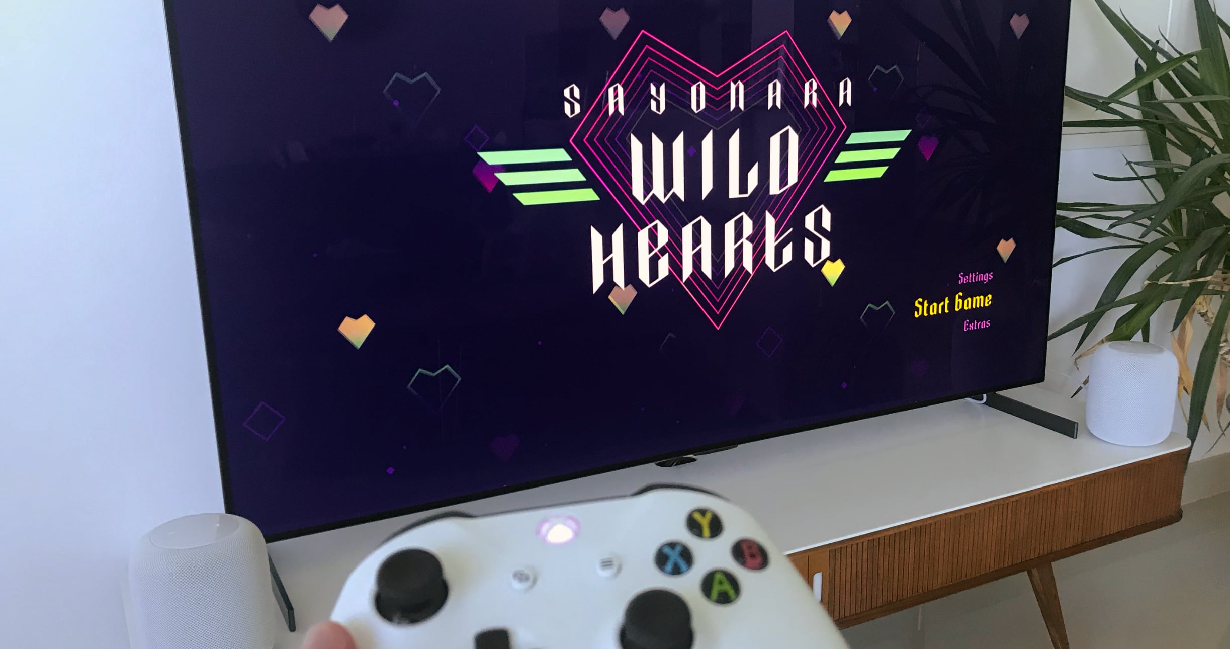 Review  Sayonara Wild Hearts – Pass The Controller