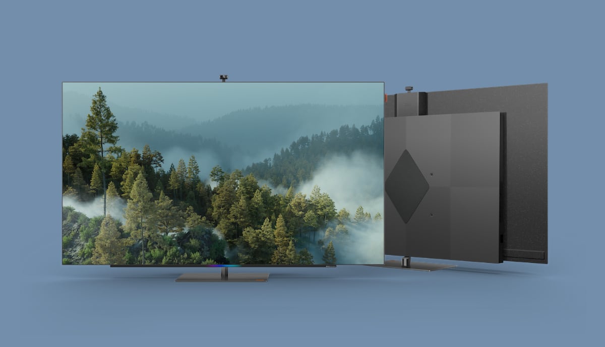 Skyworth S82 OLED TV