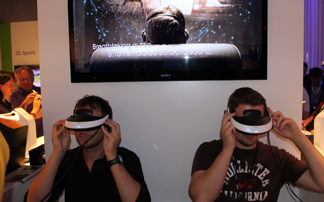 Click to enlarge Sony Personal 3D Viewer