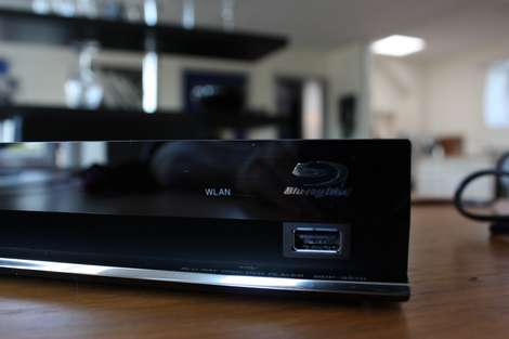 Click to enlarge Sony BDP-S570 3D Blu-ray