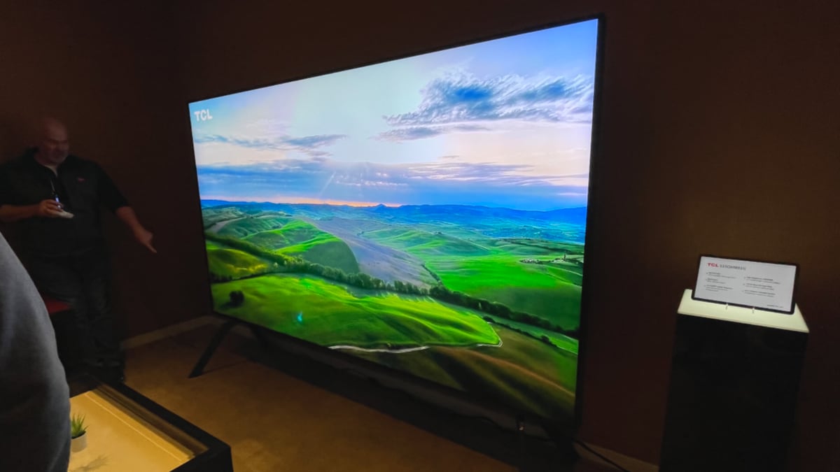 TCL 115X955